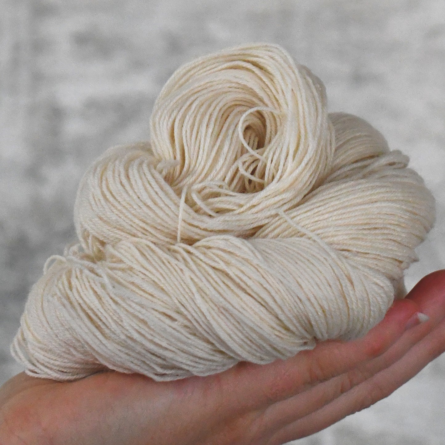 BFL 4ply - 50g Skeins