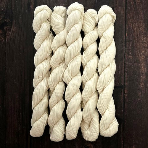 Type 49164M - Gold Sport 300 Mini - 25 x 20grm Hanks