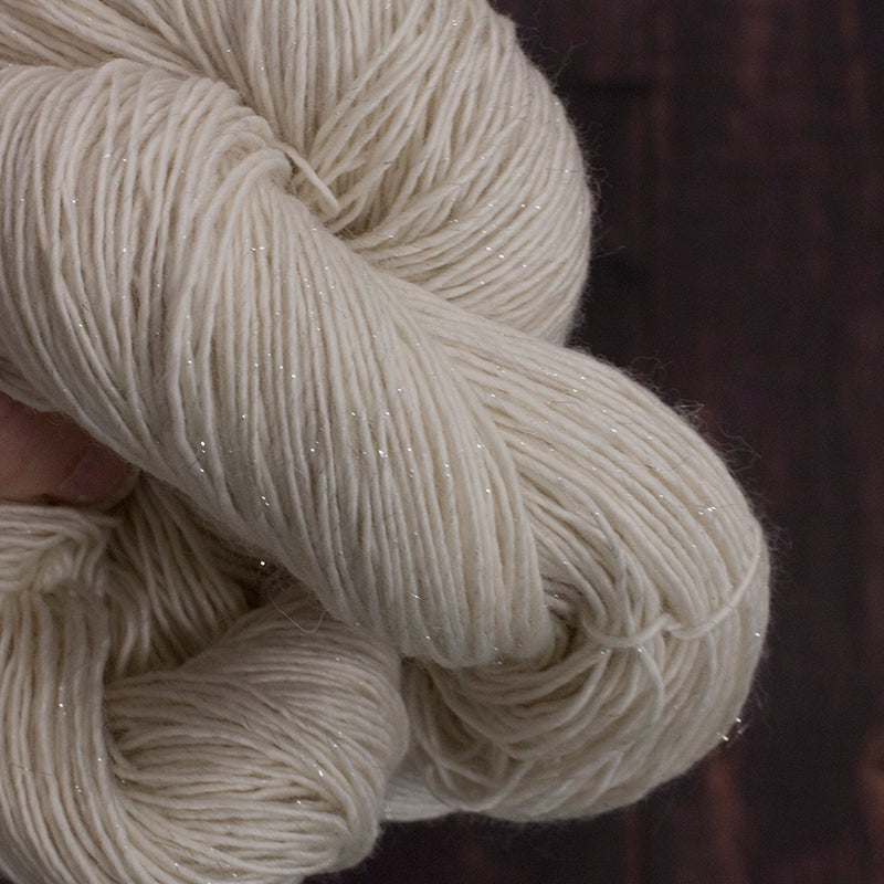 Type 49184 - Silver Sparkle Singles 4ply