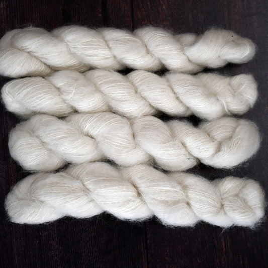Type 49053m - Suri Silk Cloud Minis Pack of 25 Hanks