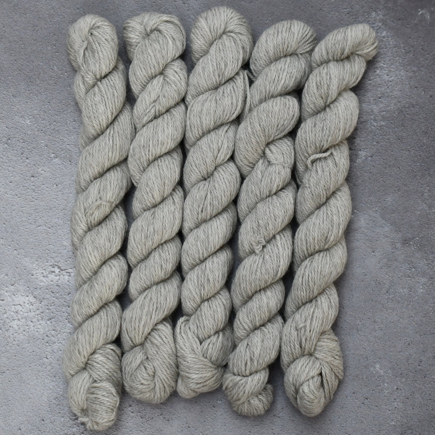 Type 49166M - Angel Delightful 4ply Mini - 25 x 20grm Hanks