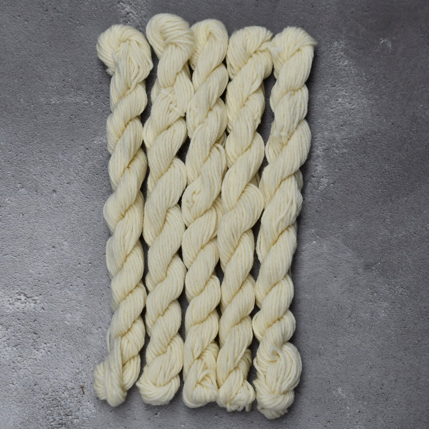 Platinum DK - 25 x 10g Micros