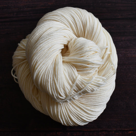 Type 49237M - Krypton DK Minis - 25 x 20grm Hanks