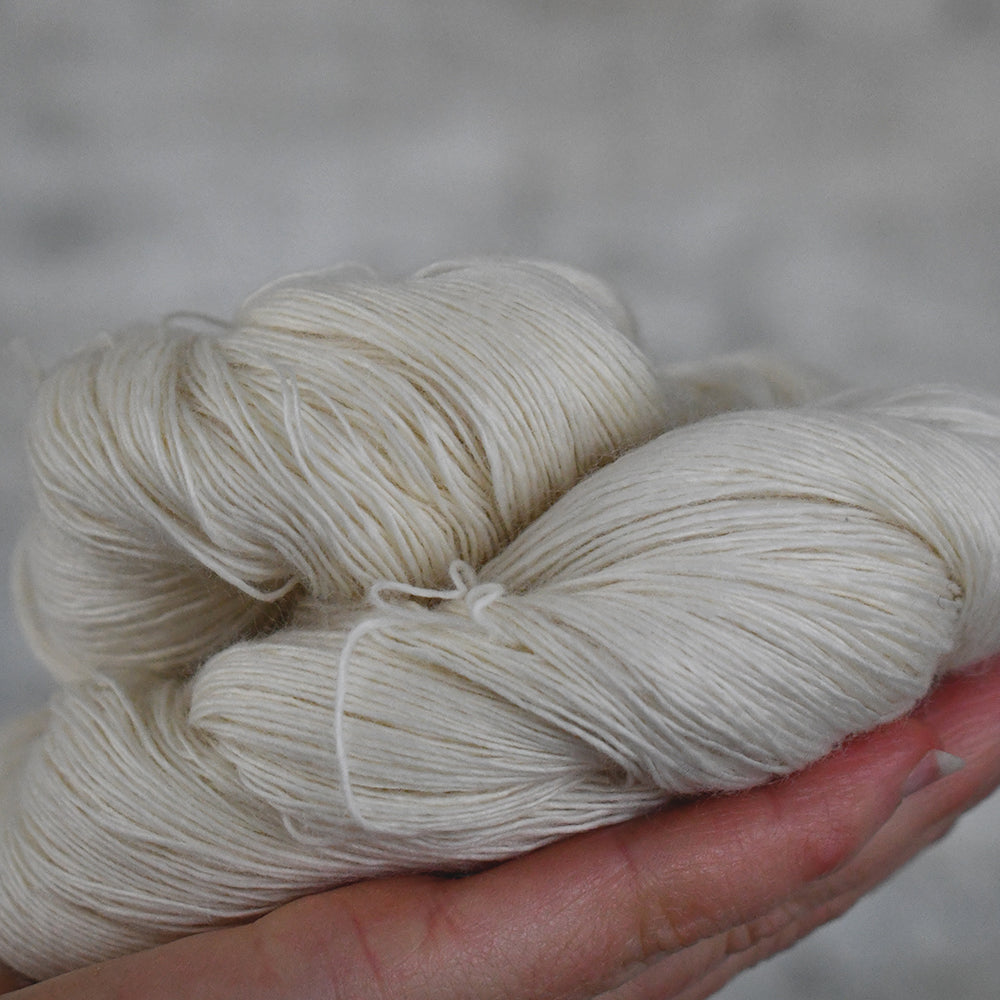 Ultra Singles Lace
