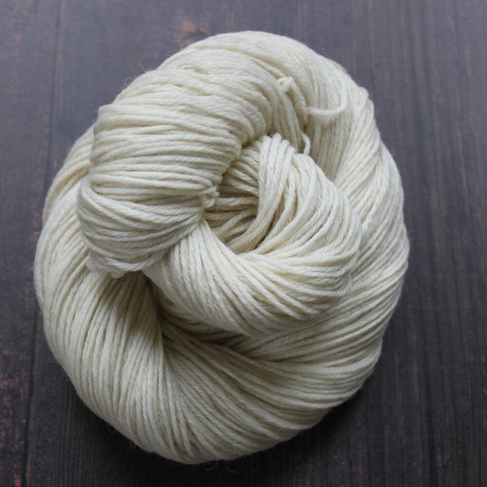 Highland DK 50s - Type 49203A 50g